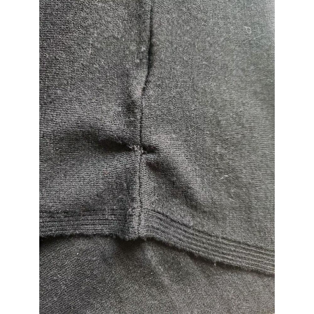 MAX STUDIO Pullover Sweater Womens M 100% Extra Fine Merino Wool Knit Top Black - Picture 8 of 8